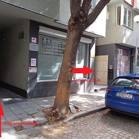 Sunflower Apartment City Center Plovdiv Buitenkant foto