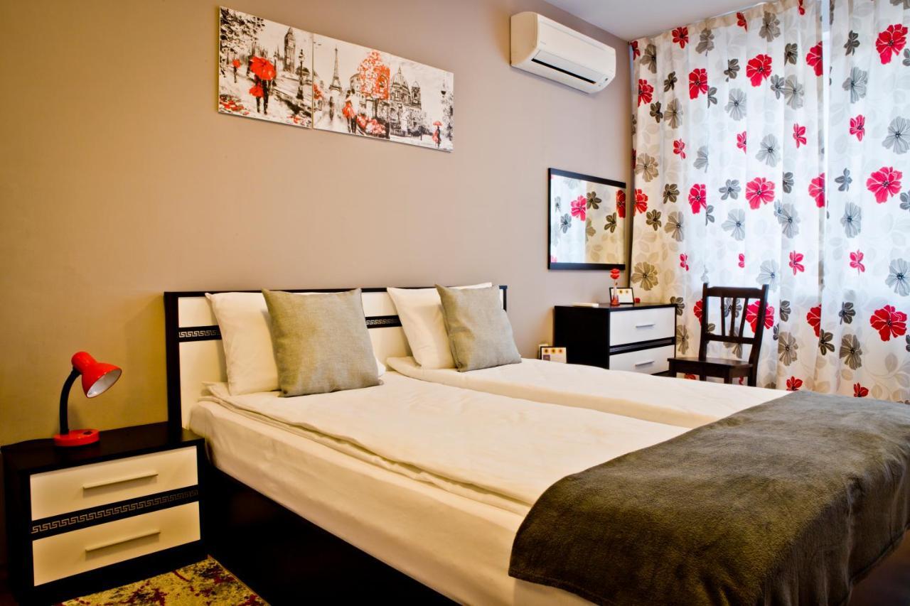Sunflower Apartment City Center Plovdiv Buitenkant foto